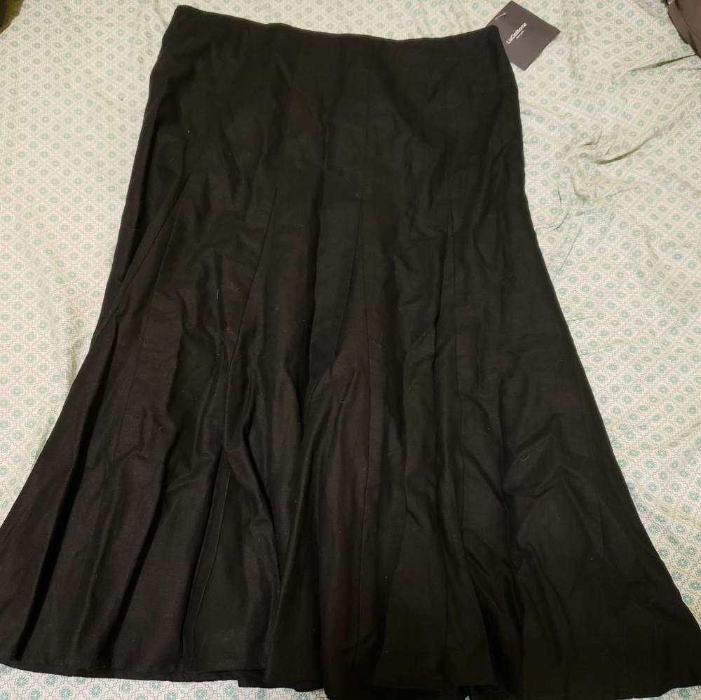 Liz Claiborne Linen Blend Black Skirt